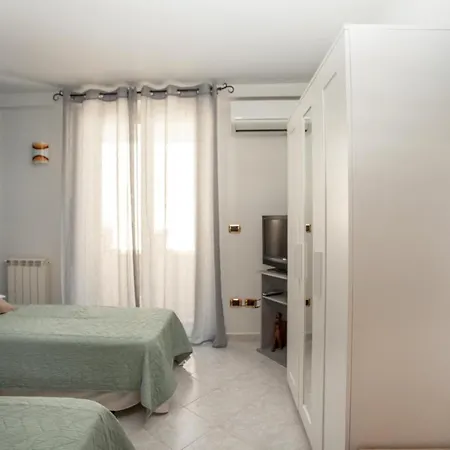 Apartment House