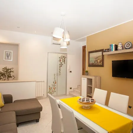 Apartment House *